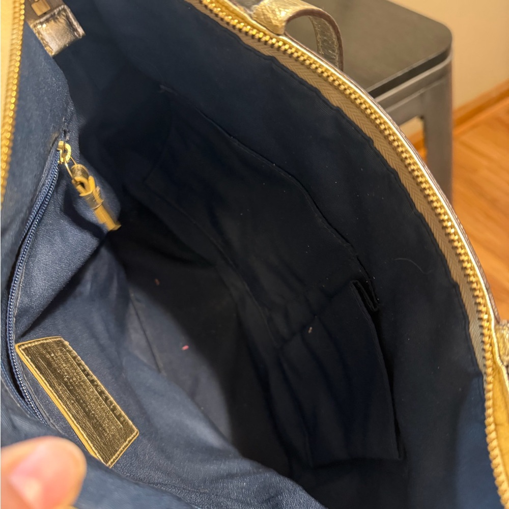 Coach Y2K Blue Gold Script Canvas Tote Shoulder Bag Hearts Charm Zip Top - Picture 16 of 16